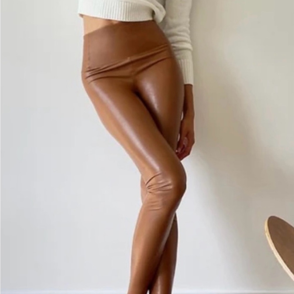 Brown High-Waisted Wilfred Free Daria Leggings